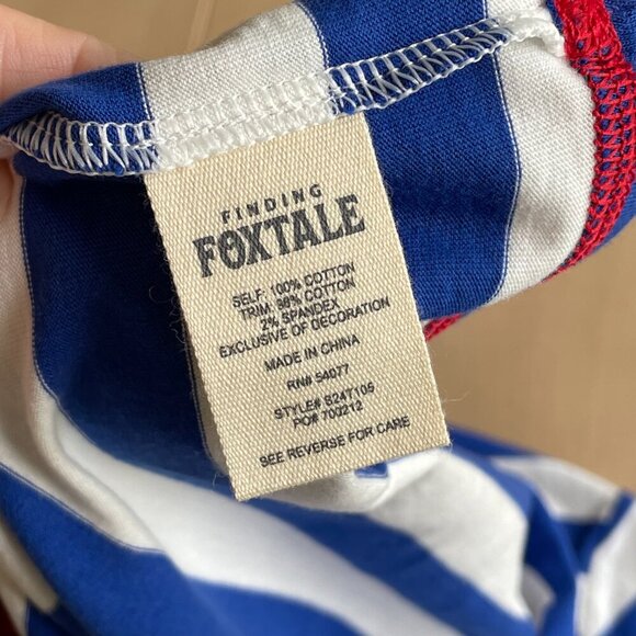 NEW Finding Foxtale Girl's "Love Always Wins" Cotton T-Shirt - Picture 9 of 9